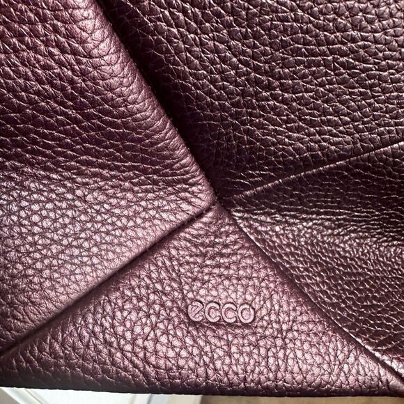 ECCO Linnea Women’s Crossbody - Picture 10 of 10